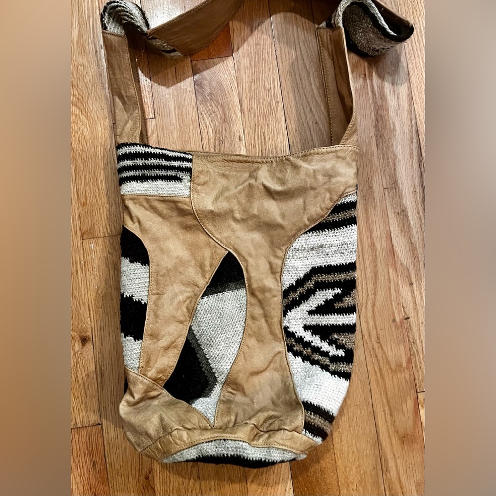 Vintage Boho Tan and Black Patterned Shoulder Bag